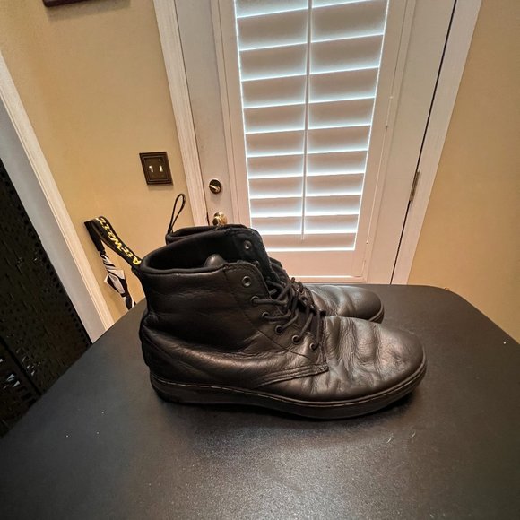 Dr Martens size 12 black leather boots NN29 7SW - Picture 12 of 12